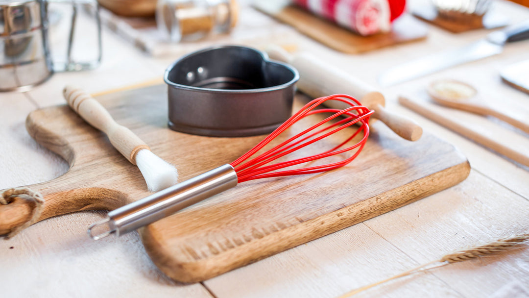 A Comprehensive Guide for Bakers: How to Choose Essential Baking Tools